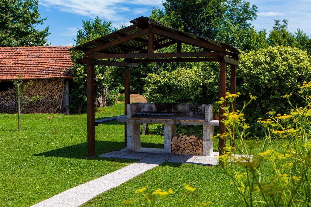 Agriturismo La Chiocciola Сачіле Екстер'єр фото